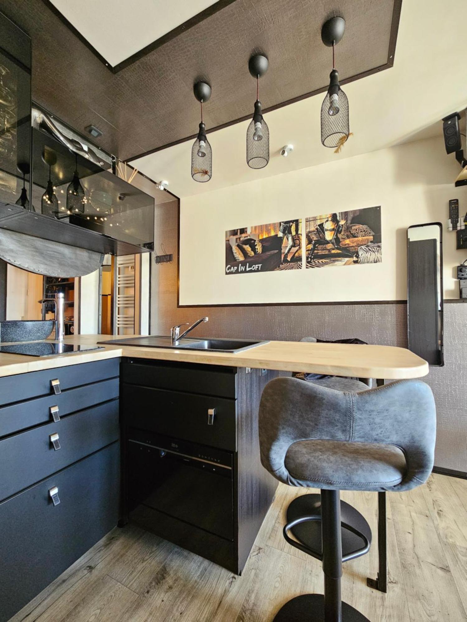 Naturist Cap In Loft Agde
