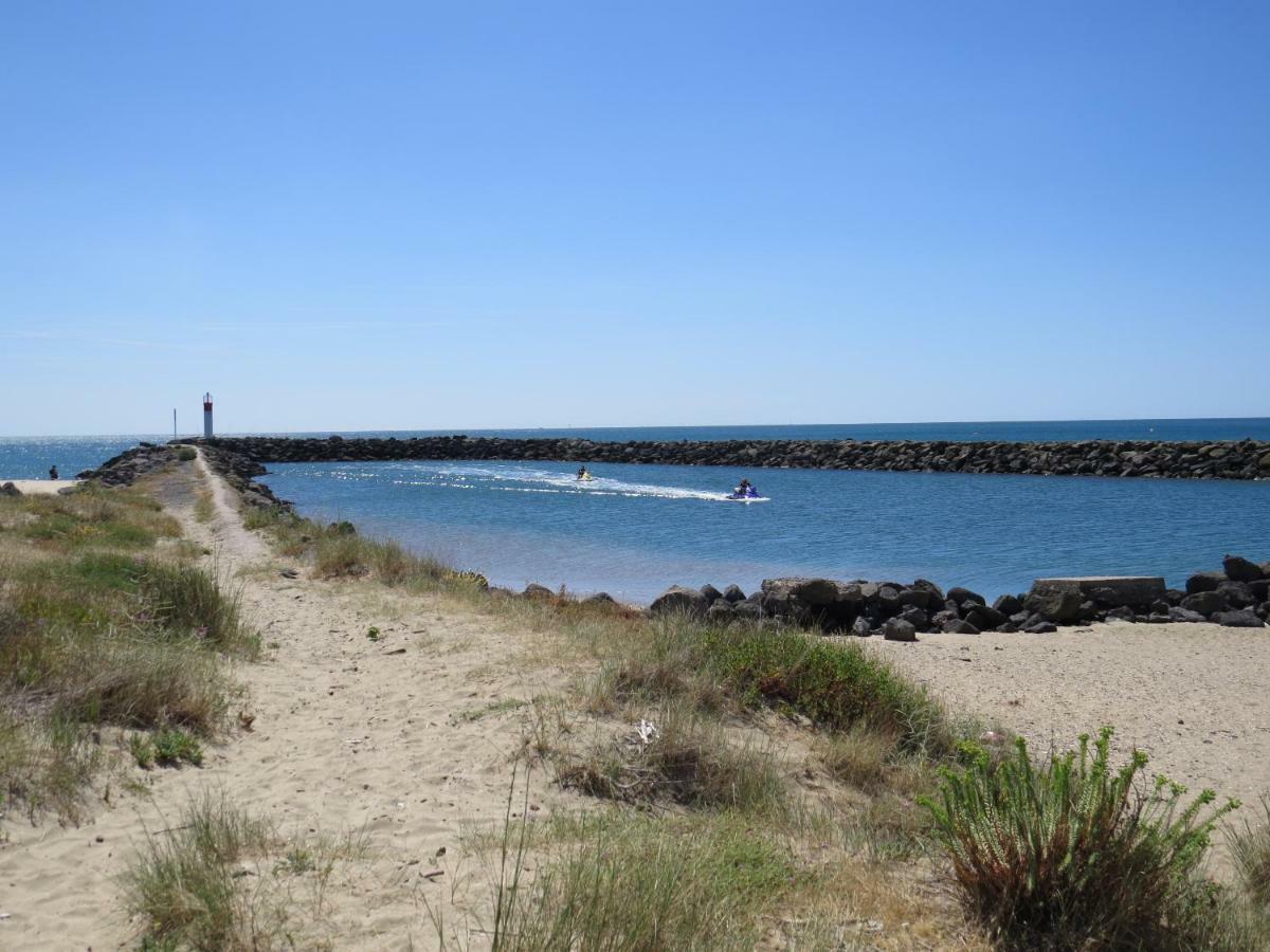 Naturist Cap In Loft Agde